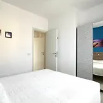 Apartment M095 - Marcelli, Trilocale Ristrutturato A 100 M Dal Mare *