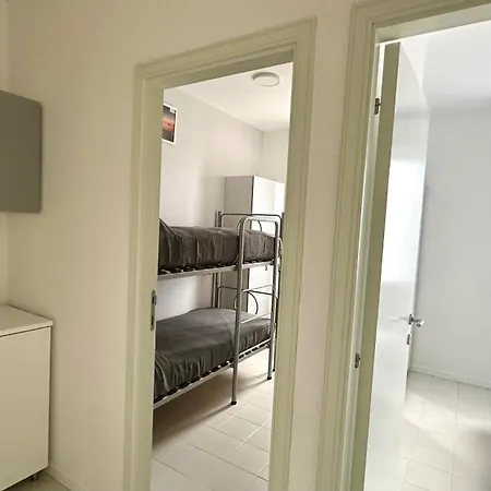 Apartman M095 - Marcelli, Trilocale Ristrutturato A 100 M Dal Mare